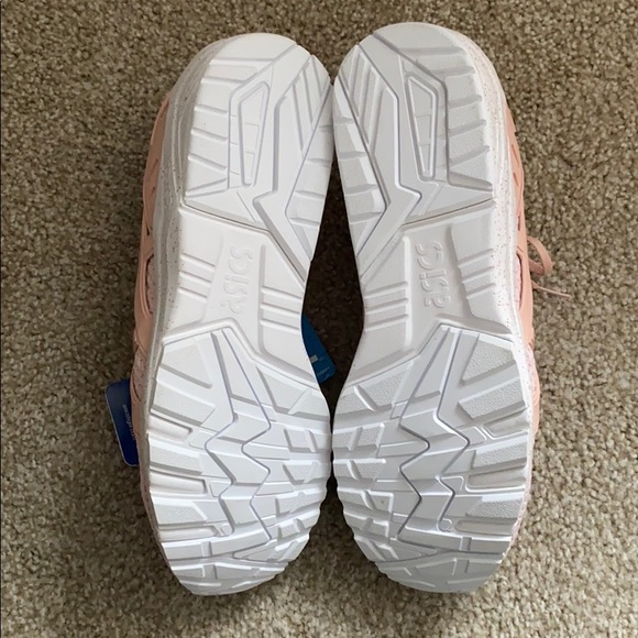 NWT ASICS Gel Lyte - Picture 4 of 4